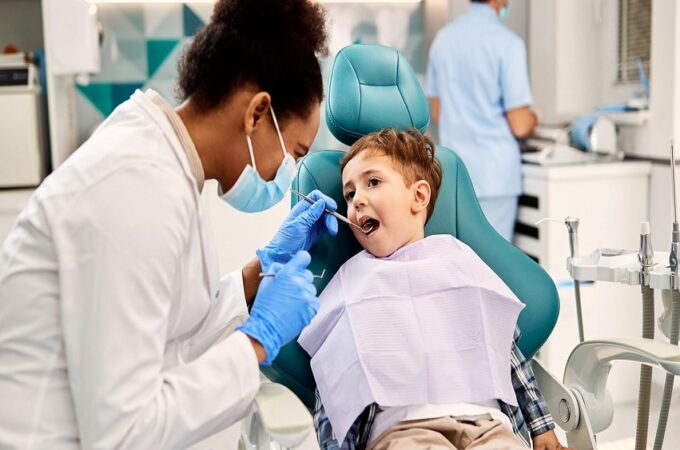 Dental Emergencies: Hospital vs. Local Dentist?