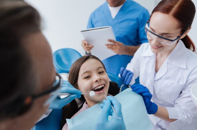 Choosing the Right Family Dentist: What to Consider