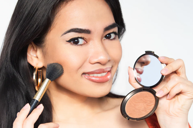 Face Powder: Tips & Tricks For Flawless Application