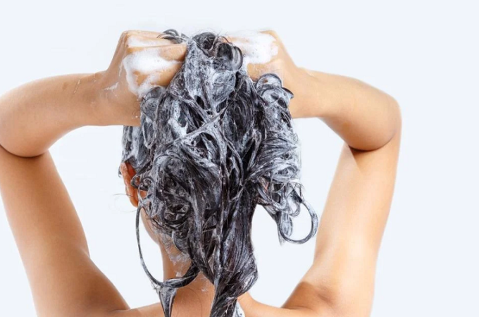 Science Behind Hair Shampoos: Know Ingredients & Benefits